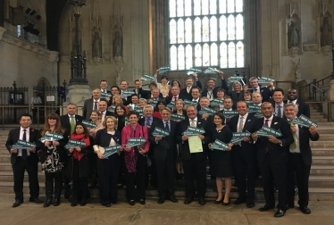 Tim Loughton MP backs landmark Homelessness Bill